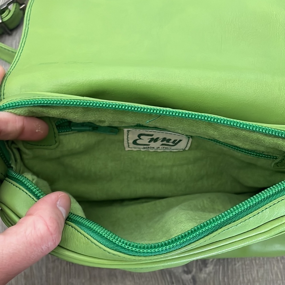 Green Purse - Picture 3 of 6